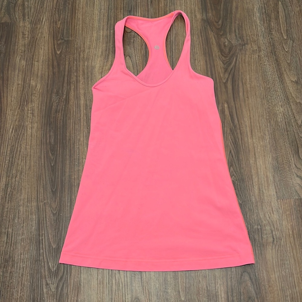 Lululemon Cool Racerback sz 6